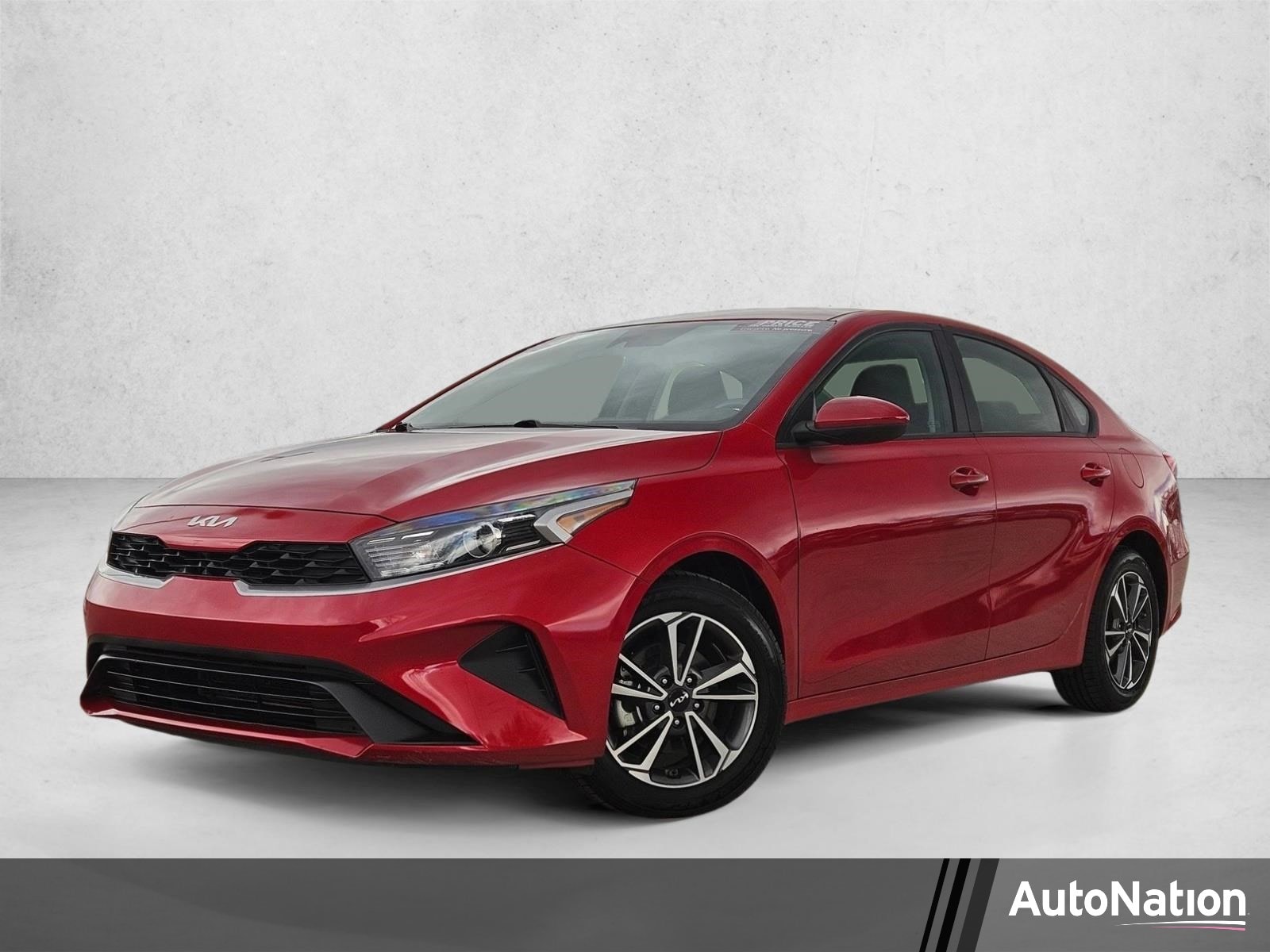 2024 Kia Forte LXS AT's photo