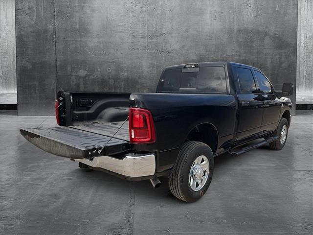 2025 Ram 2500 Tradesman photo 2
