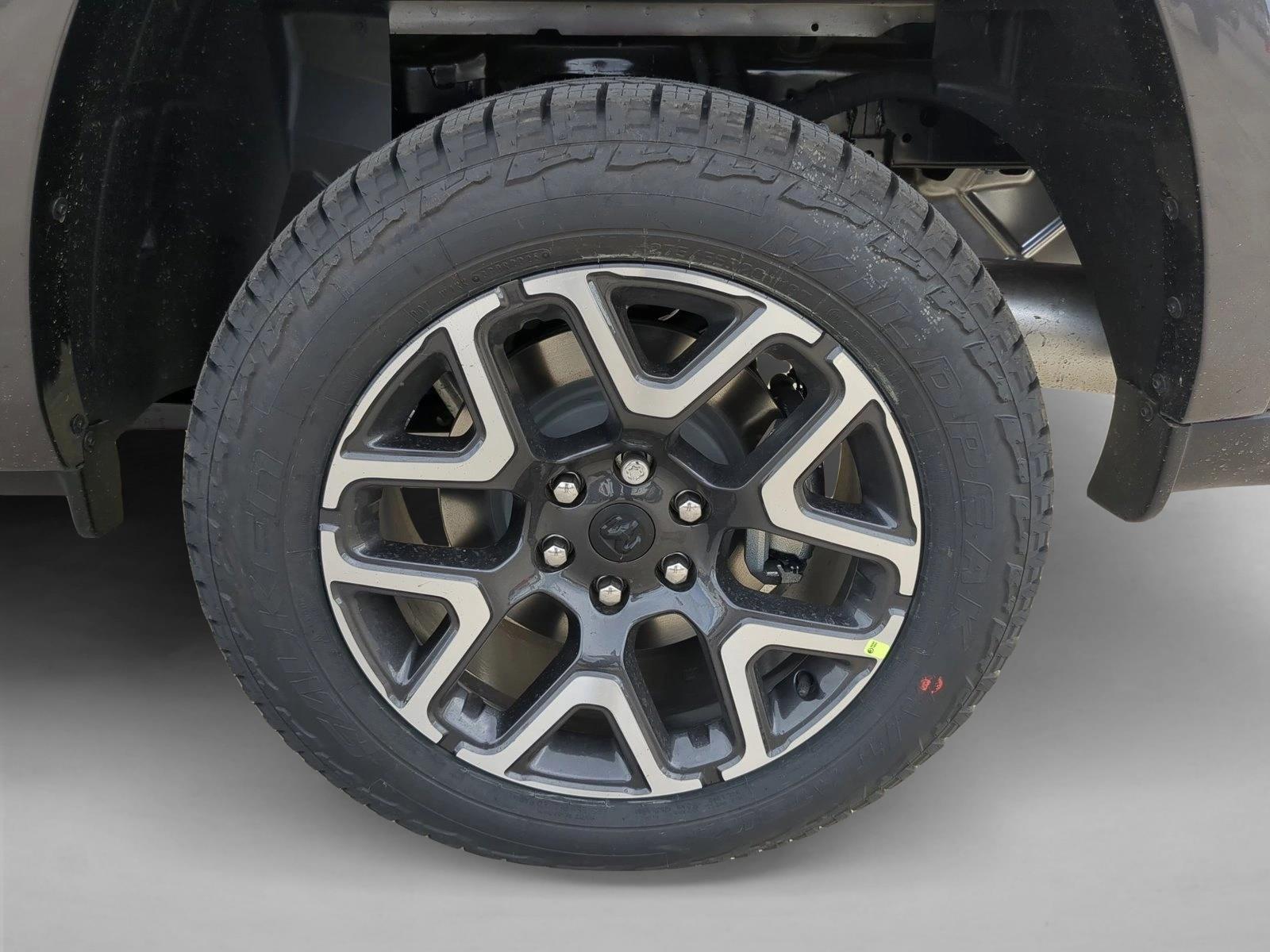 2026 RAM 1500 Laramie - Photo 10