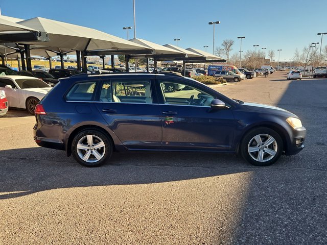 2015 Volkswagen Golf SportWagen TDI S photo 4