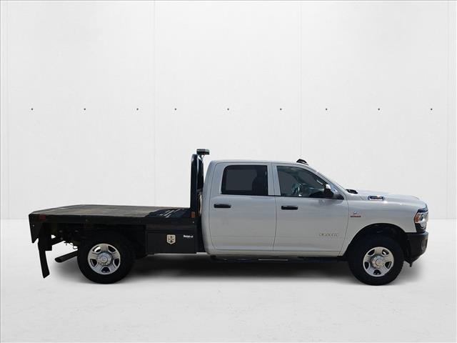 2022 Ram 3500 Tradesman photo 4