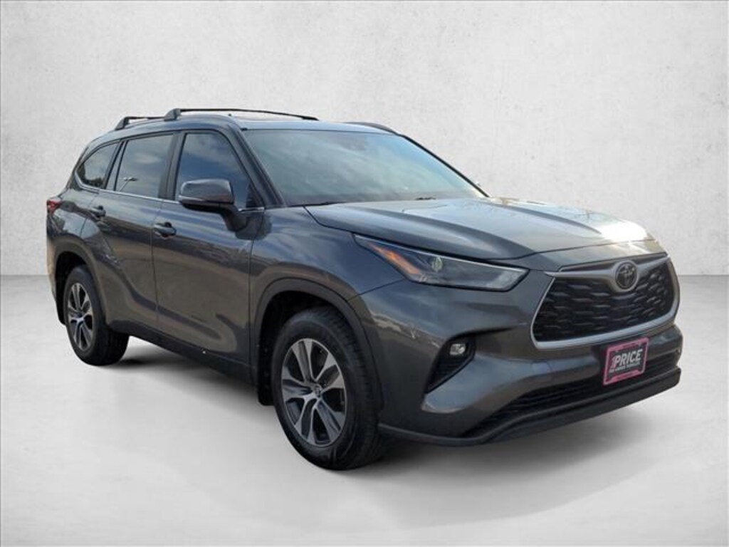 Used 2023 Toyota Highlander XLE SUV