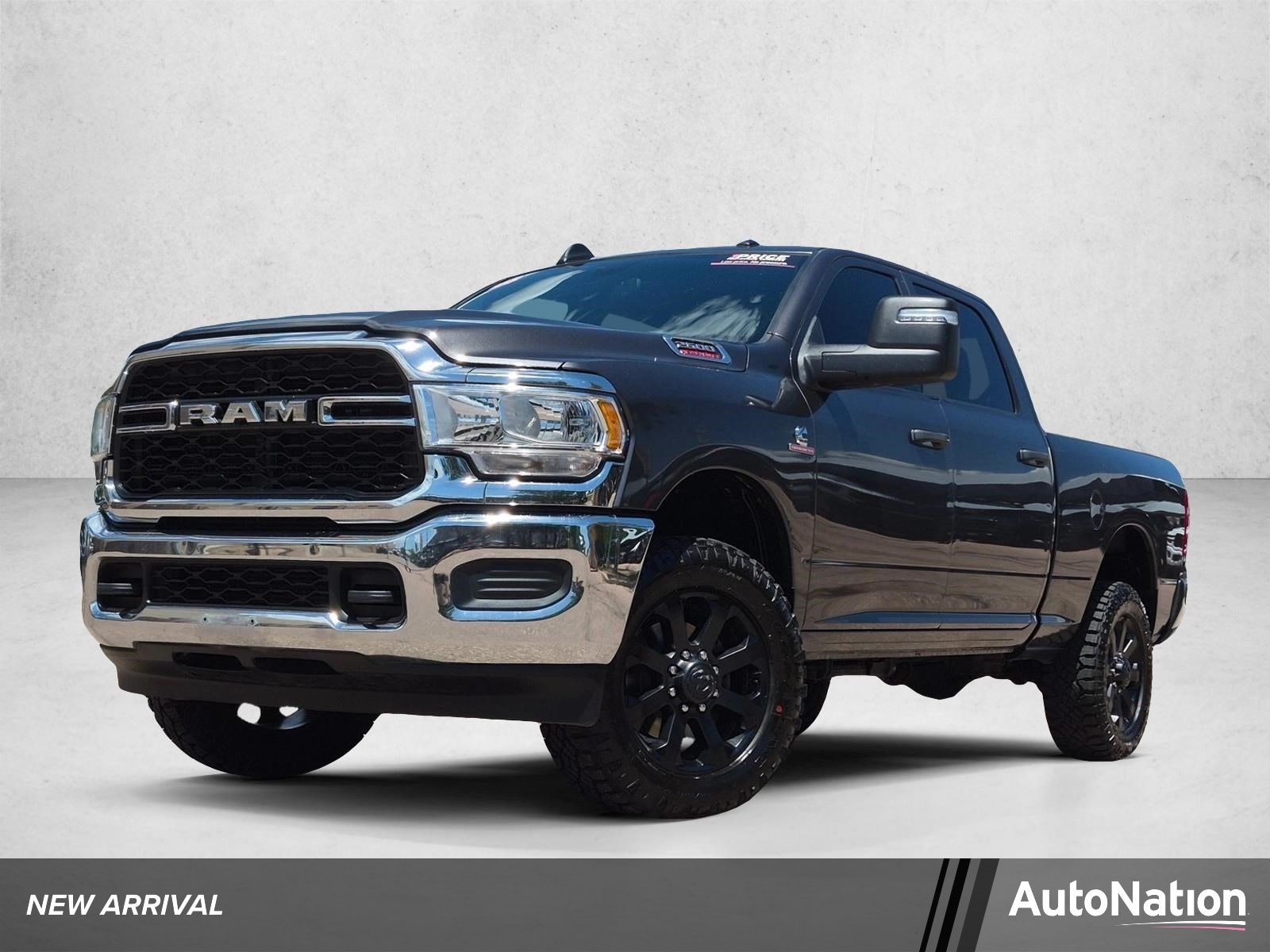 2023 RAM 2500 Tradesman 4X4 Crew Cab SWB's photo