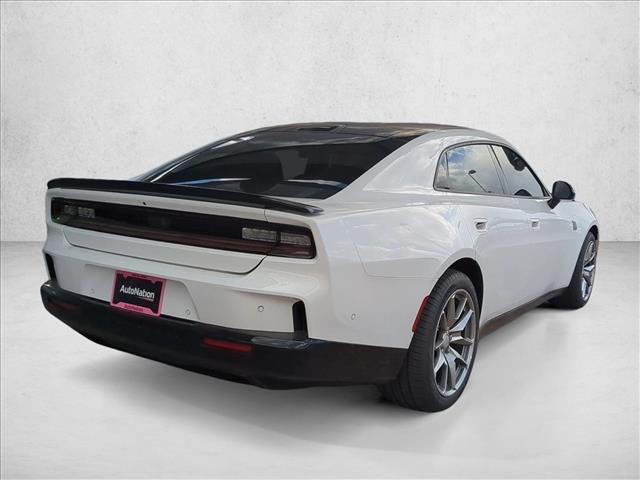 2026 Dodge Charger Daytona Scat Pack photo 2