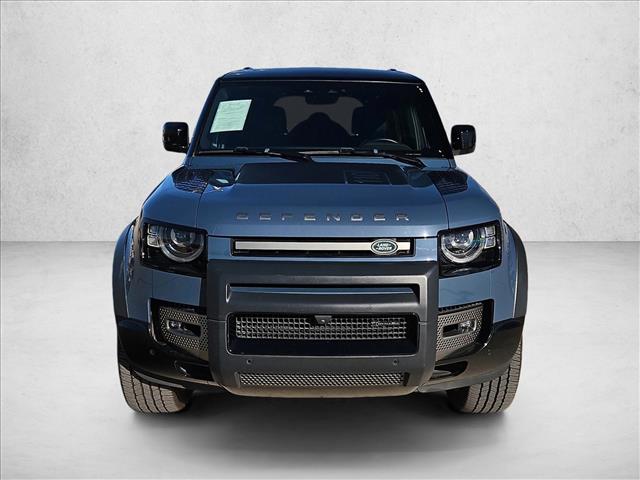 2023 Land Rover Defender X-Dynamic SE photo 2