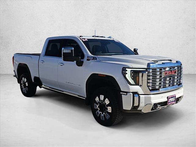2024 Gmc Sierra 3500 HD Denali photo 3