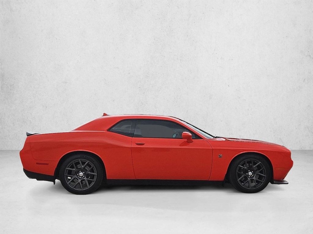 Used 2016 Dodge Challenger 392 Hemi Scat Pack Shaker Coupe