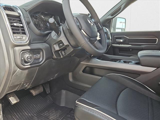 2025 Ram 2500 Laramie photo 3