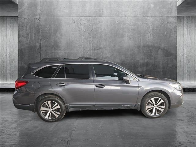 2018 Subaru Outback Limited photo 4