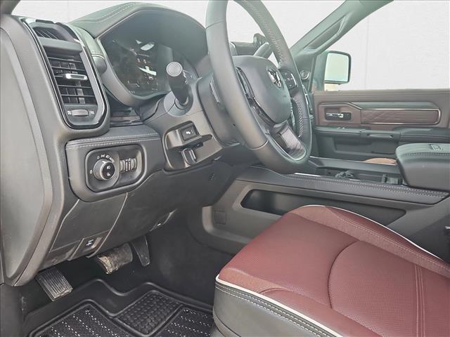 2025 Ram 2500 Limited photo 3