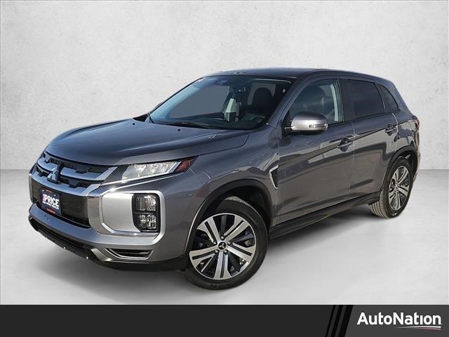 2024 Mitsubishi Outlander Sport SE's photo