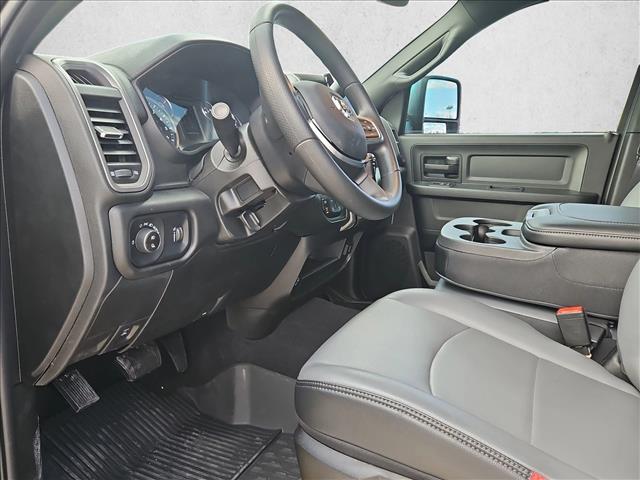2026 Ram 2500 Tradesman photo 3