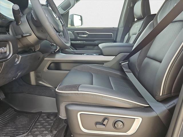 2026 Ram 1500 Laramie photo 4