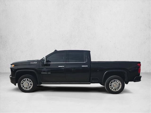 2022 Chevrolet Silverado 3500HD High Country - Photo 8
