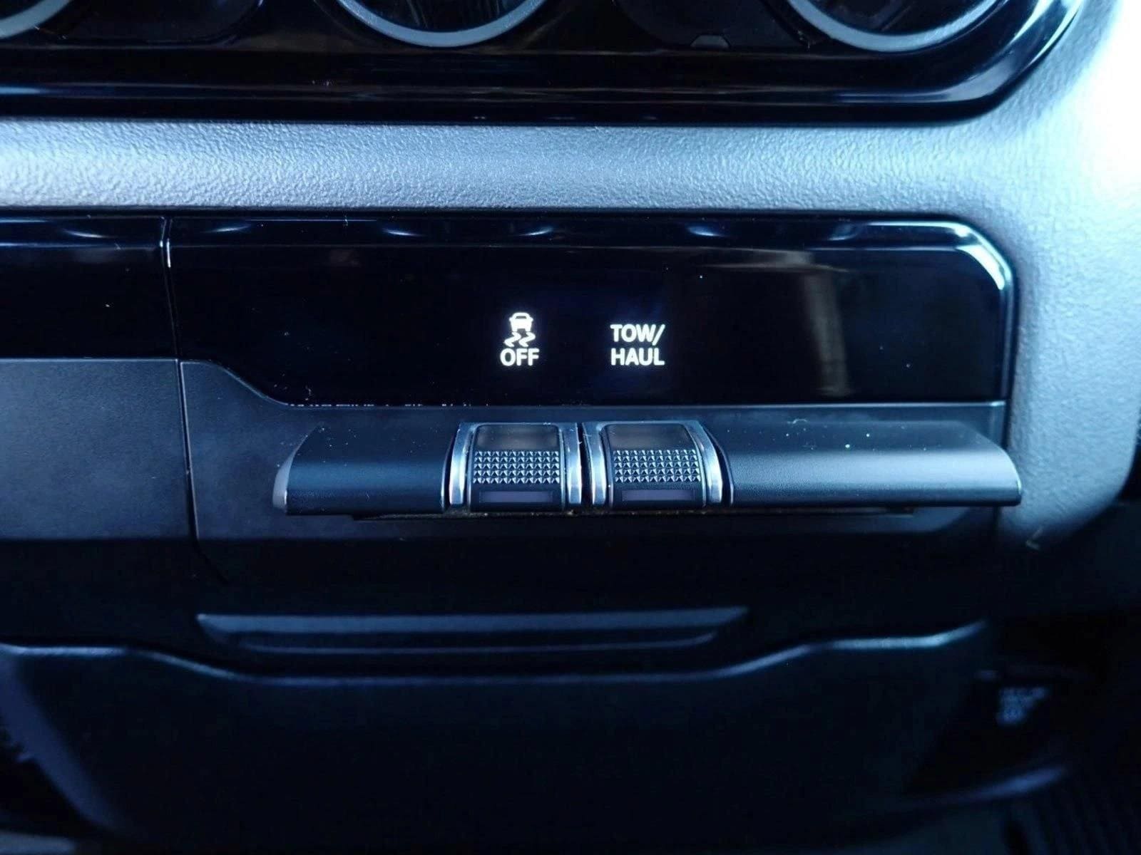 2023 RAM Ram 1500 Pickup Laramie - Photo 18