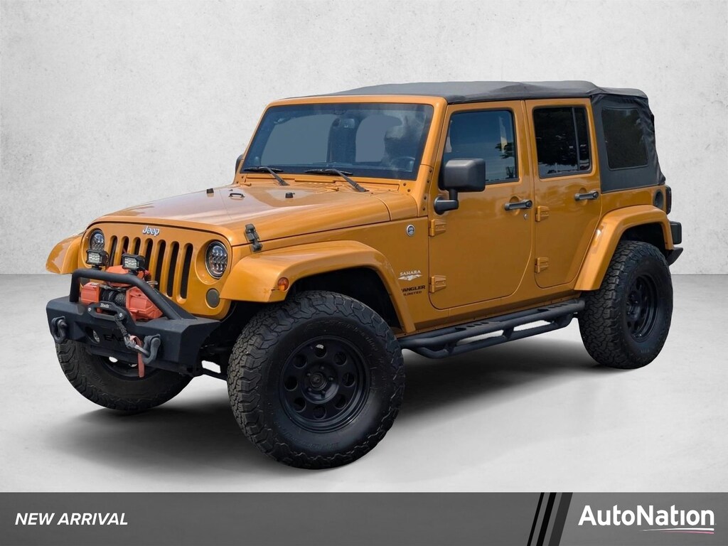 Used 2014 Jeep Wrangler Unlimited Sahara SUV