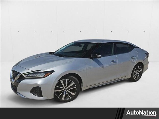 2023 Nissan Maxima SV Sedan