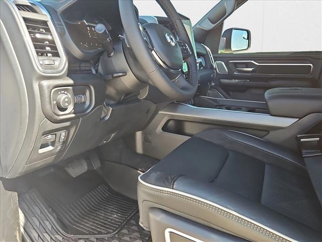 2026 Ram 1500 Laramie photo 3