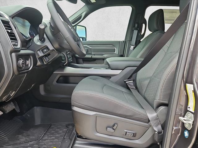 2026 Ram 2500 Big Horn photo 4