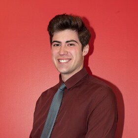 Staff member Sean from ID_209b6115cedc