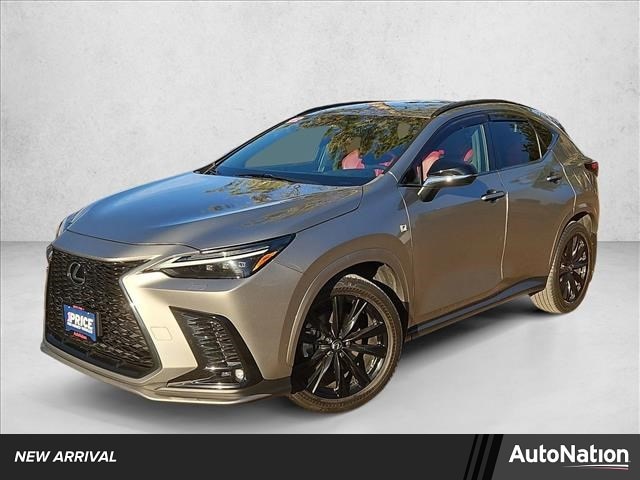 2022 Lexus NX 350's photo