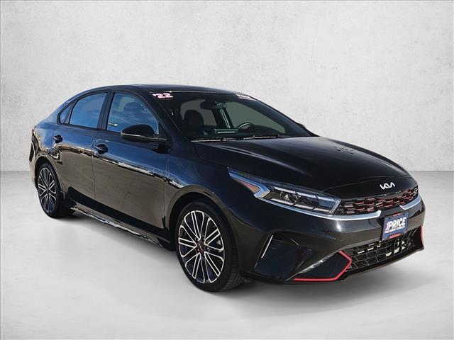 2022 Kia Forte GT photo 3