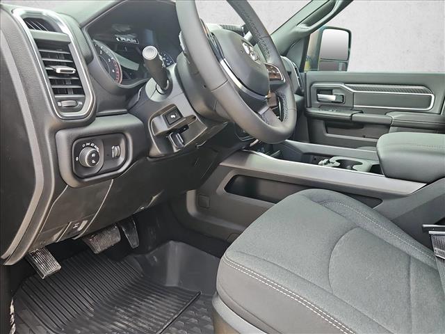 2026 Ram 2500 Big Horn photo 3
