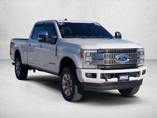 2019 Ford F-250 Platinum photo 3