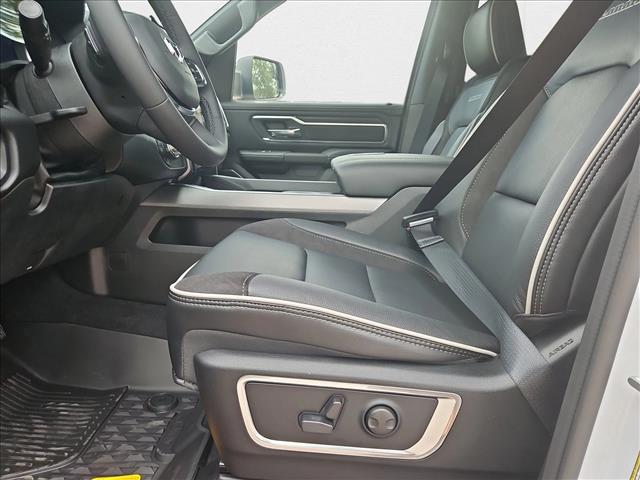 2026 Ram 1500 Laramie photo 4