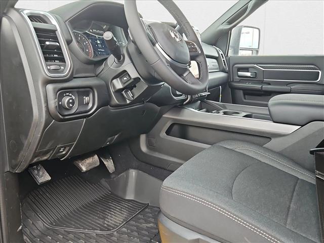 2026 Ram 3500 Big Horn photo 3