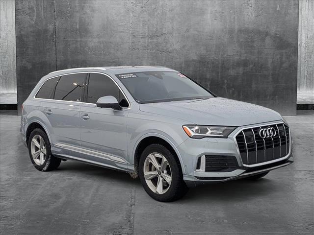 2023 Audi Q7 45 Premium photo 3