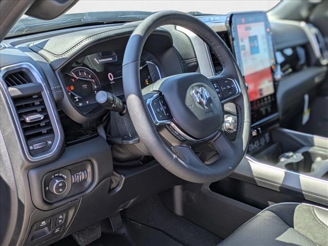 2025 Ram 1500 Laramie photo 3