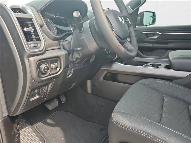 2026 Ram 1500 Big Horn photo 3