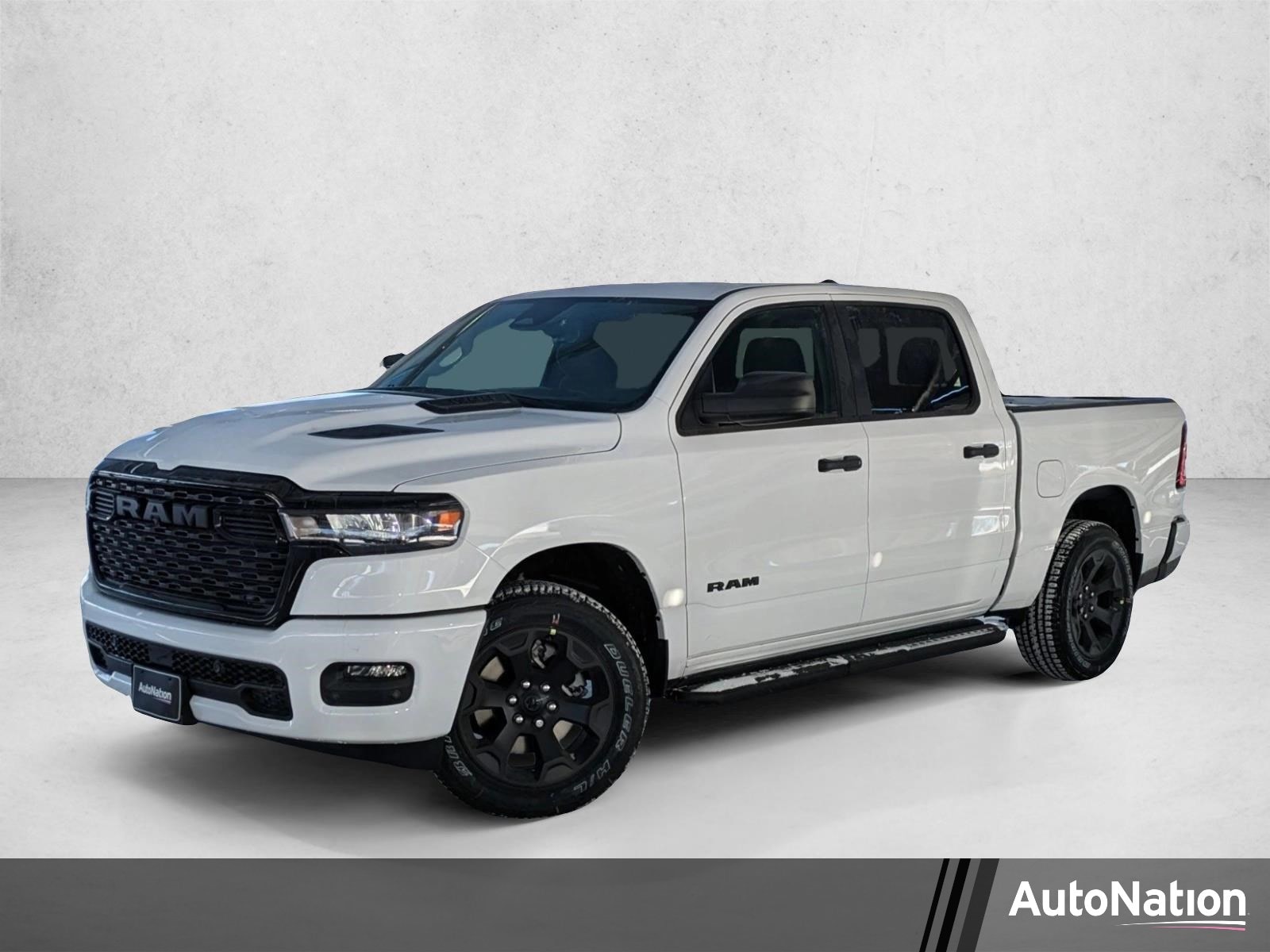 2026 RAM 1500 Express 4x4 Crew Cab 5'7's photo