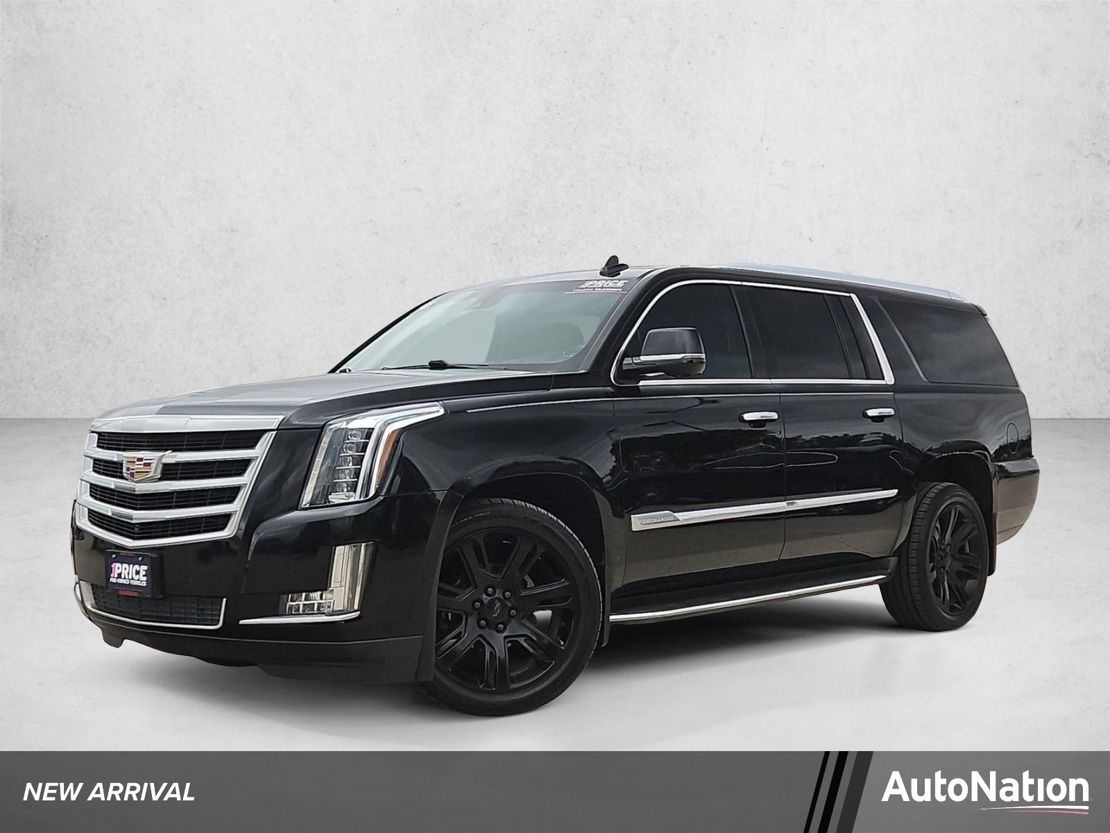 2016 Cadillac Escalade ESV AWD Luxury's photo