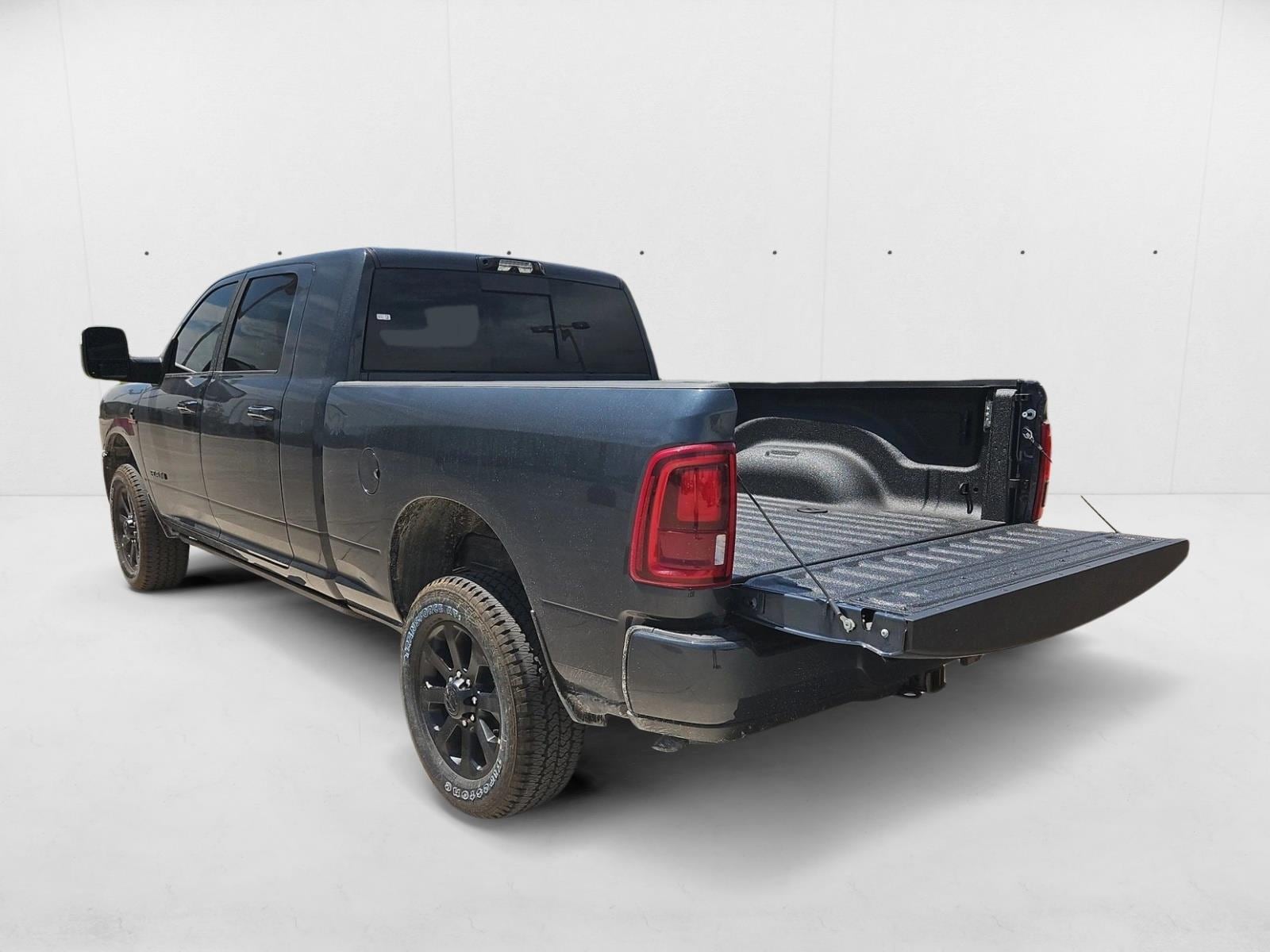 2025 RAM 2500 Laramie - Photo 9