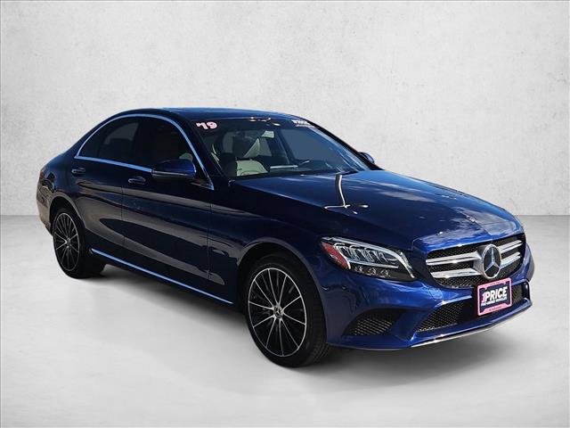 2019 Mercedes Benz C 300 photo 3