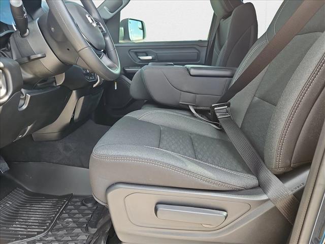 2026 Ram 1500 Warlock photo 4