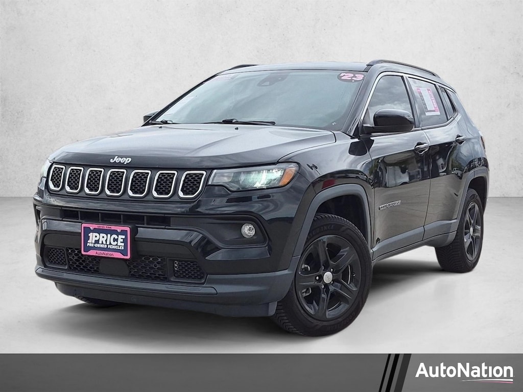 Used 2023 Jeep Compass Latitude SUV