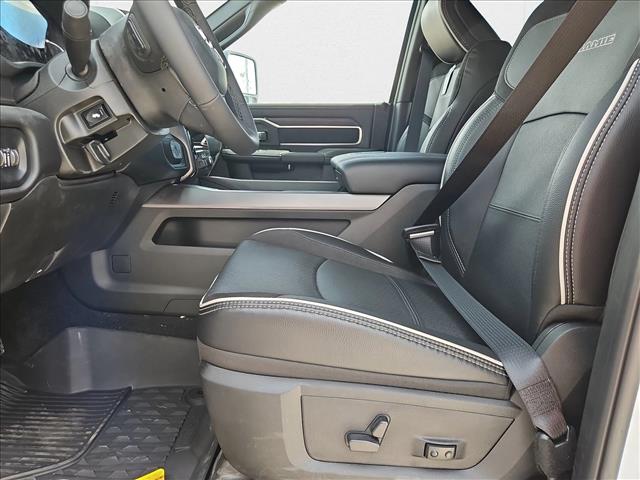 2025 Ram 2500 Laramie photo 4