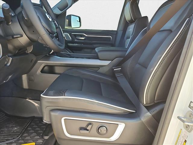 2026 Ram 1500 Laramie photo 4
