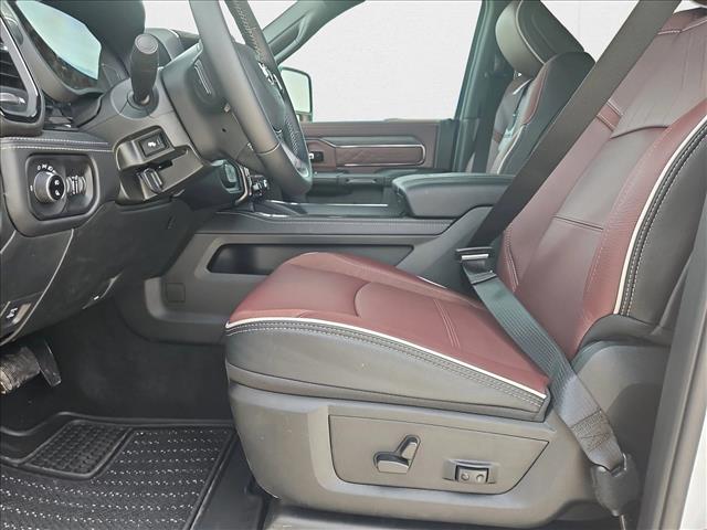 2025 Ram 2500 Limited photo 4