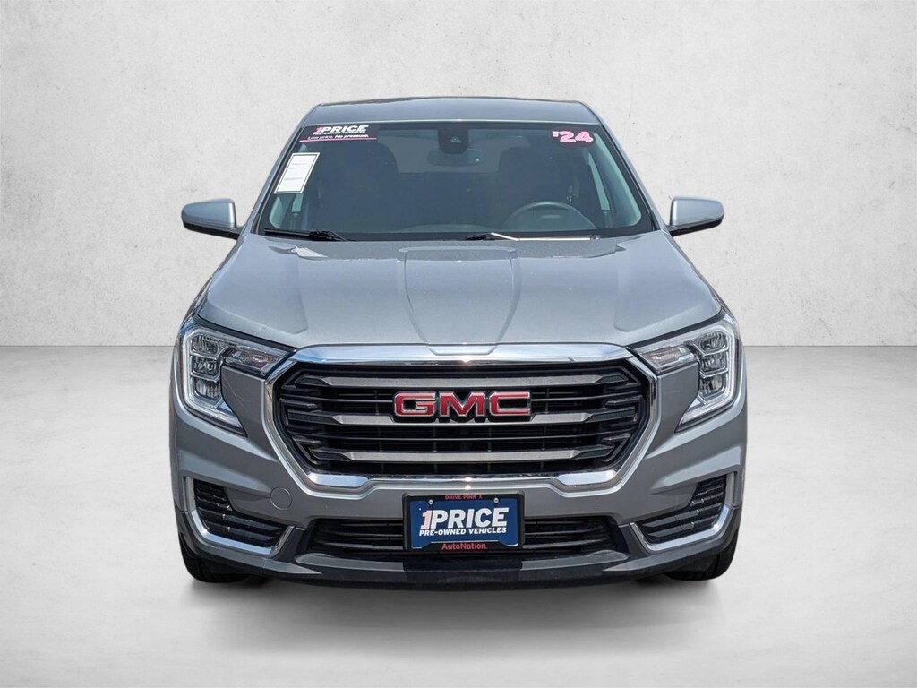Used 2024 GMC Terrain SLE SUV