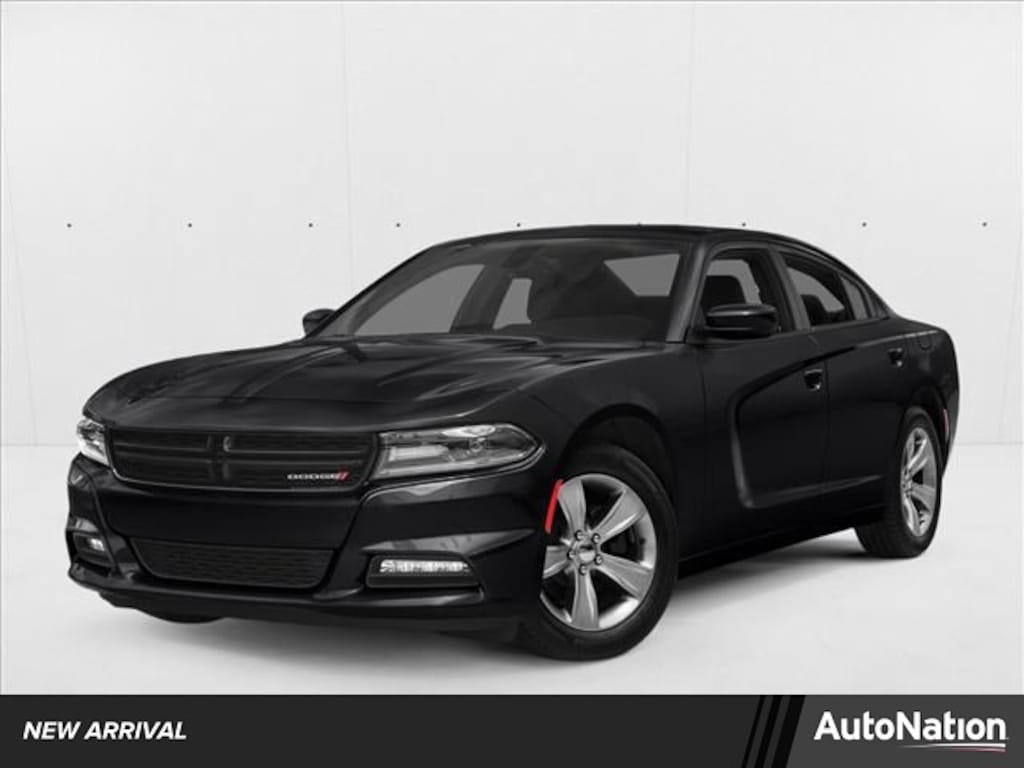 Used 2018 Dodge Charger SXT Sedan