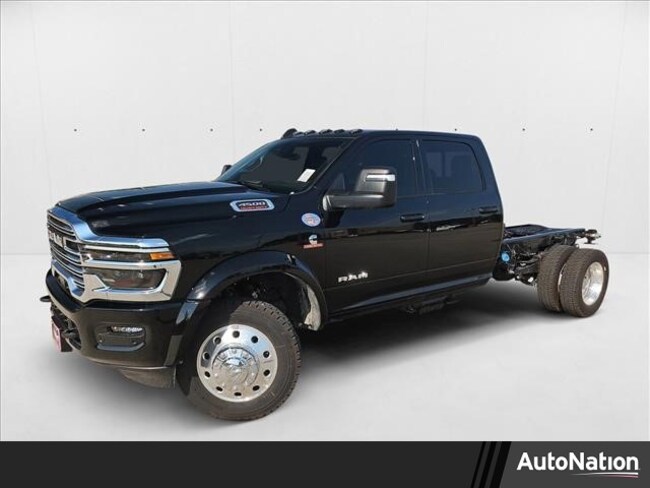 2025 Ram 4500 Chassis Cab Big Horn Truck Crew Cab