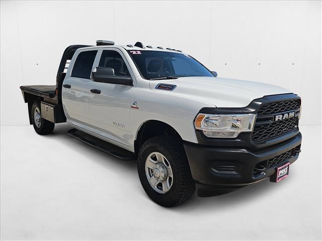 2022 Ram 3500 Tradesman photo 3