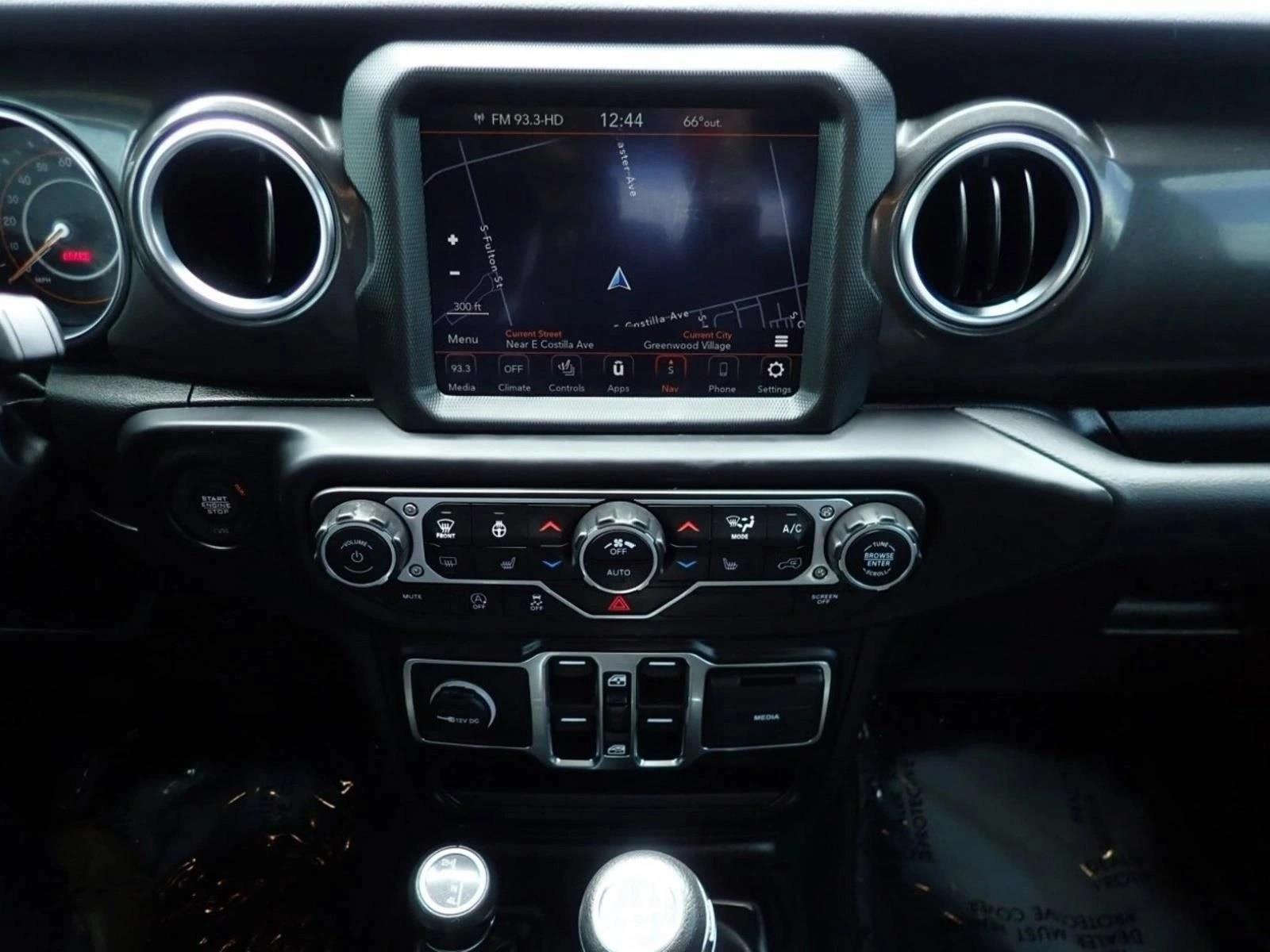 2022 Jeep Wrangler Unlimited Sahara Altitude - Photo 15