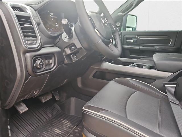 2025 Ram 2500 Laramie photo 3