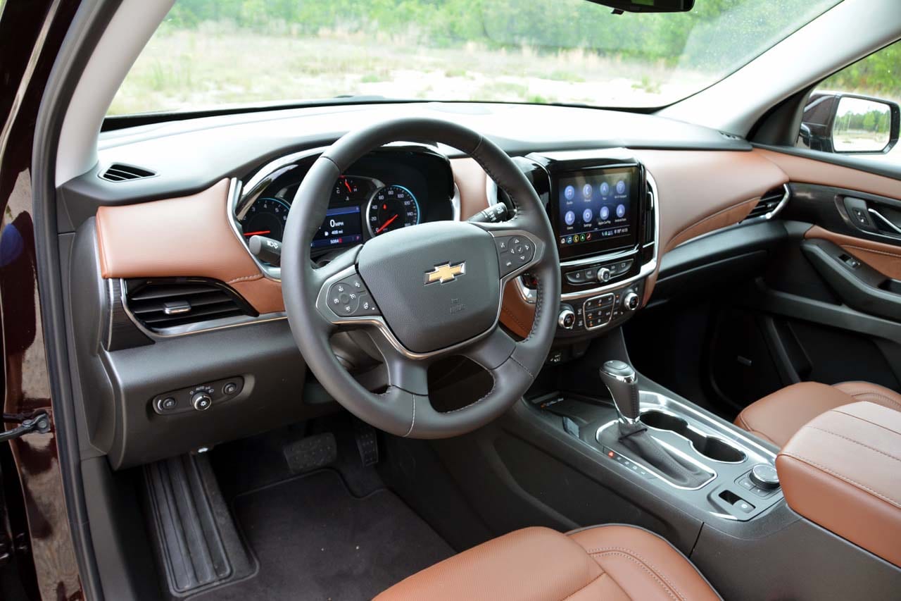 See the interior of the 2020 Chevrolet Traverse High Country