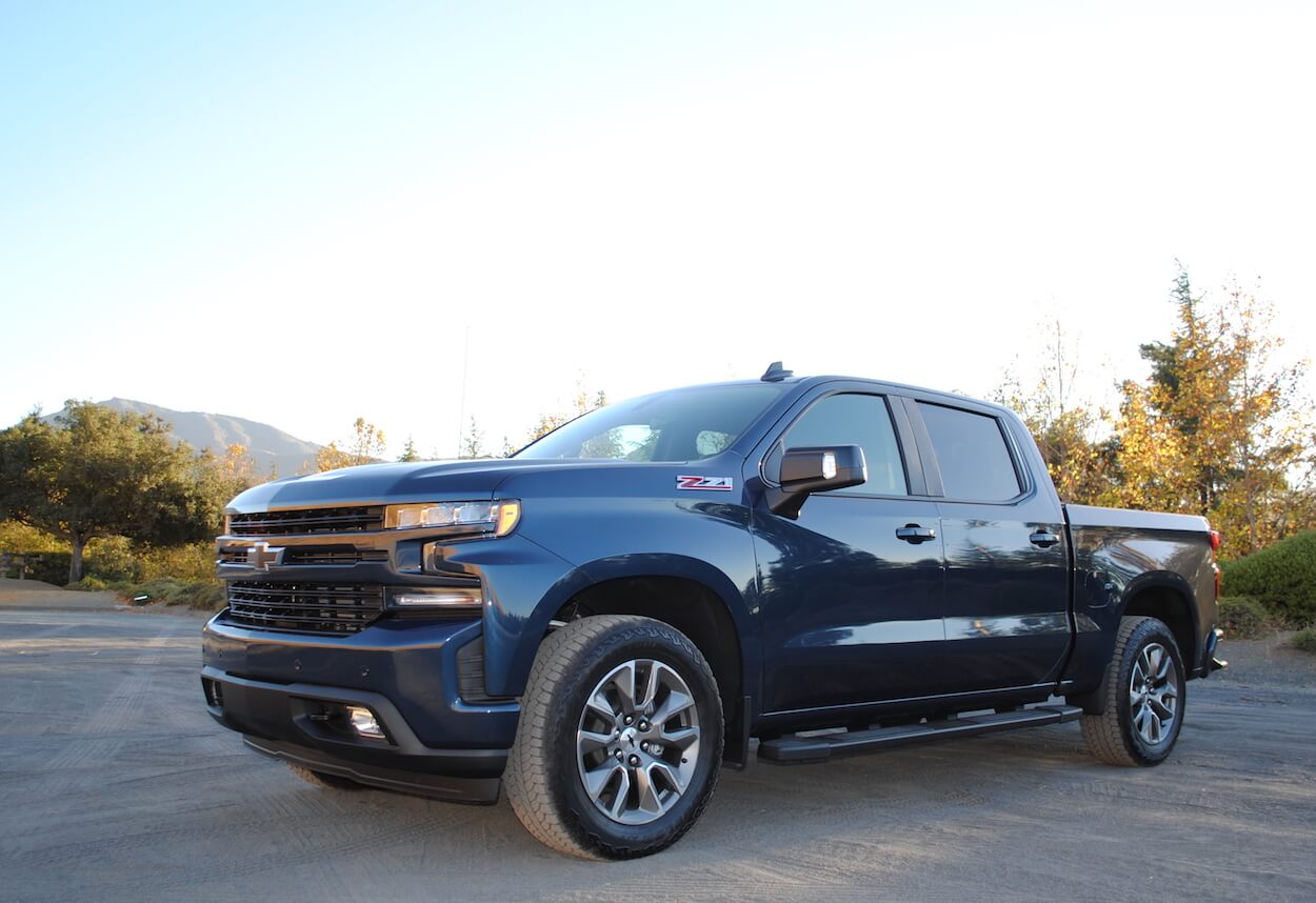 New Look Great Tech 2019 Chevrolet Silverado RST Crew Cab Test Drive 